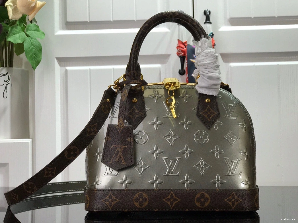 WIS BB ALMA LOUIS VUITTON 0314